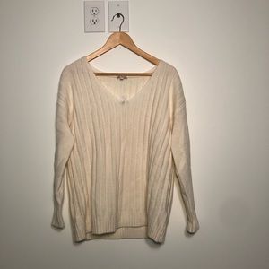 GAP Cream V-Neck Sweater